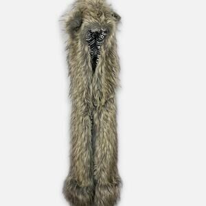 Silver Fox Roxy Faux Fur SpiritHood Hooded Scarf  Fairisle Sweater Lining